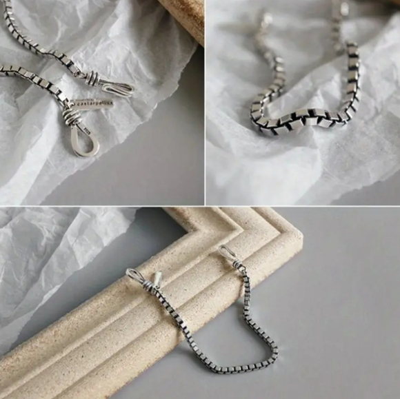 Vintage Inspired Silver Box Chain Bracelet - Picture 8 of 9